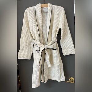 Women's Cream Waffle Knit Robe